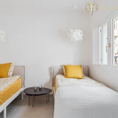 Townhouse In The Old Historic Town With Spacious Terrace And Its Own Cave Holiday home