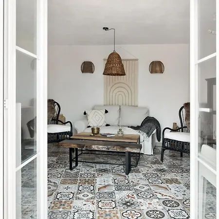 Townhouse In The Old Historic Town With Spacious Terrace And Its Own Cave