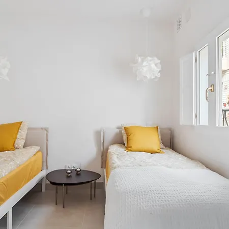 Townhouse In The Old Historic Town With Spacious Terrace And Its Own Cave Holiday home Almunecar