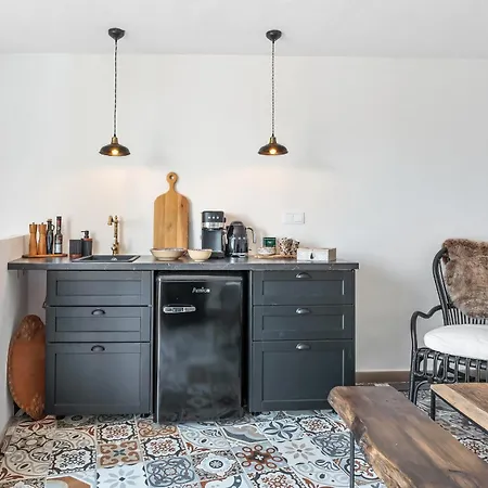 Townhouse In The Old Historic Town With Spacious Terrace And Its Own Cave Holiday home Almunecar